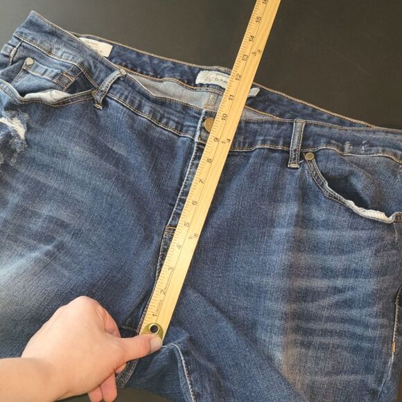 Torrid Distressed Skinny Jeans 20 - Picture 9 of 11